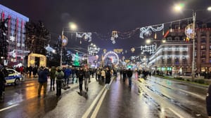 Magia Târgului de Crăciun Ploiești 2025 – O iarnă în care orașul începe să lumineze din interior